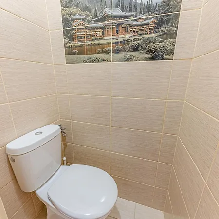 Golden Haven - Inspired By Klimt Apartment