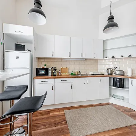 Golden Haven - Inspired By Klimt Budapest